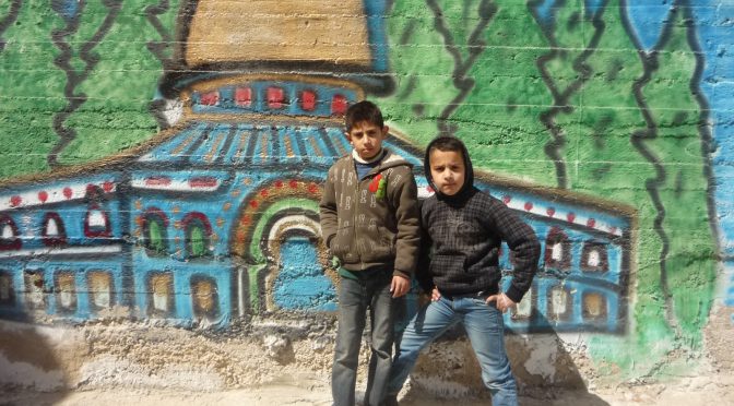 Reféns na própria terra