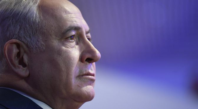 Coronavírus “ressuscitou” Netanyahu de uma “morte” anunciada