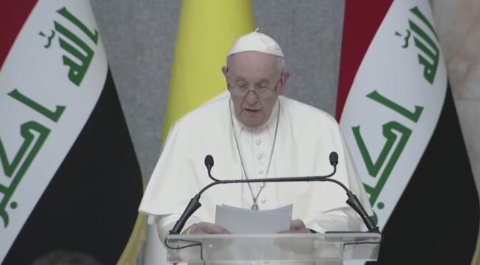 O Papa está no Iraque depois de 15 meses sem viajar. Qual a pressa de Francisco?